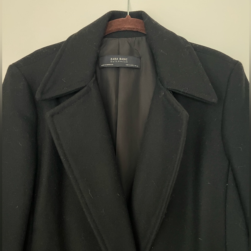 Zara women’s black coat size small